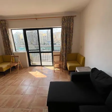 1 Bedroom Seafront In St Julians Apt 3 * Saint Julian's